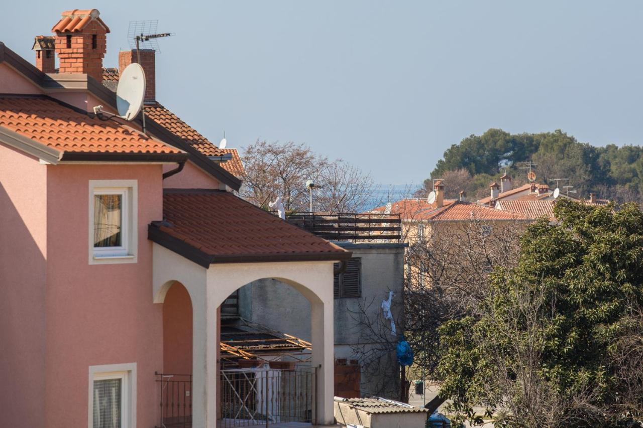 Marisol Premium - Fusslaeufig Zum Meer Funtana Exterior foto